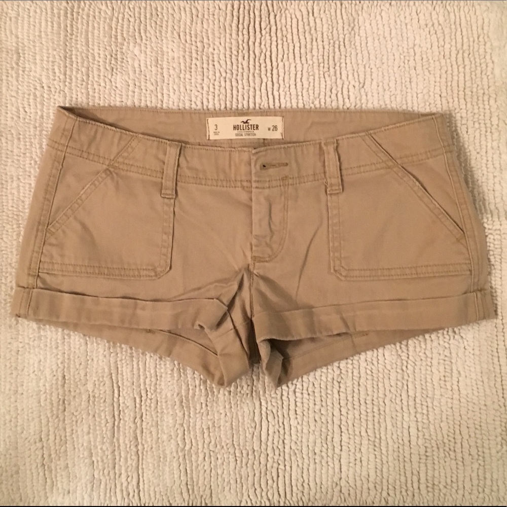 Hollister Cuffed Size3 Khaki Shorts